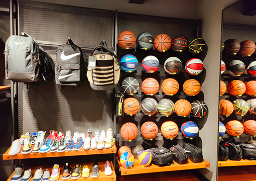 Nike IMAGE10